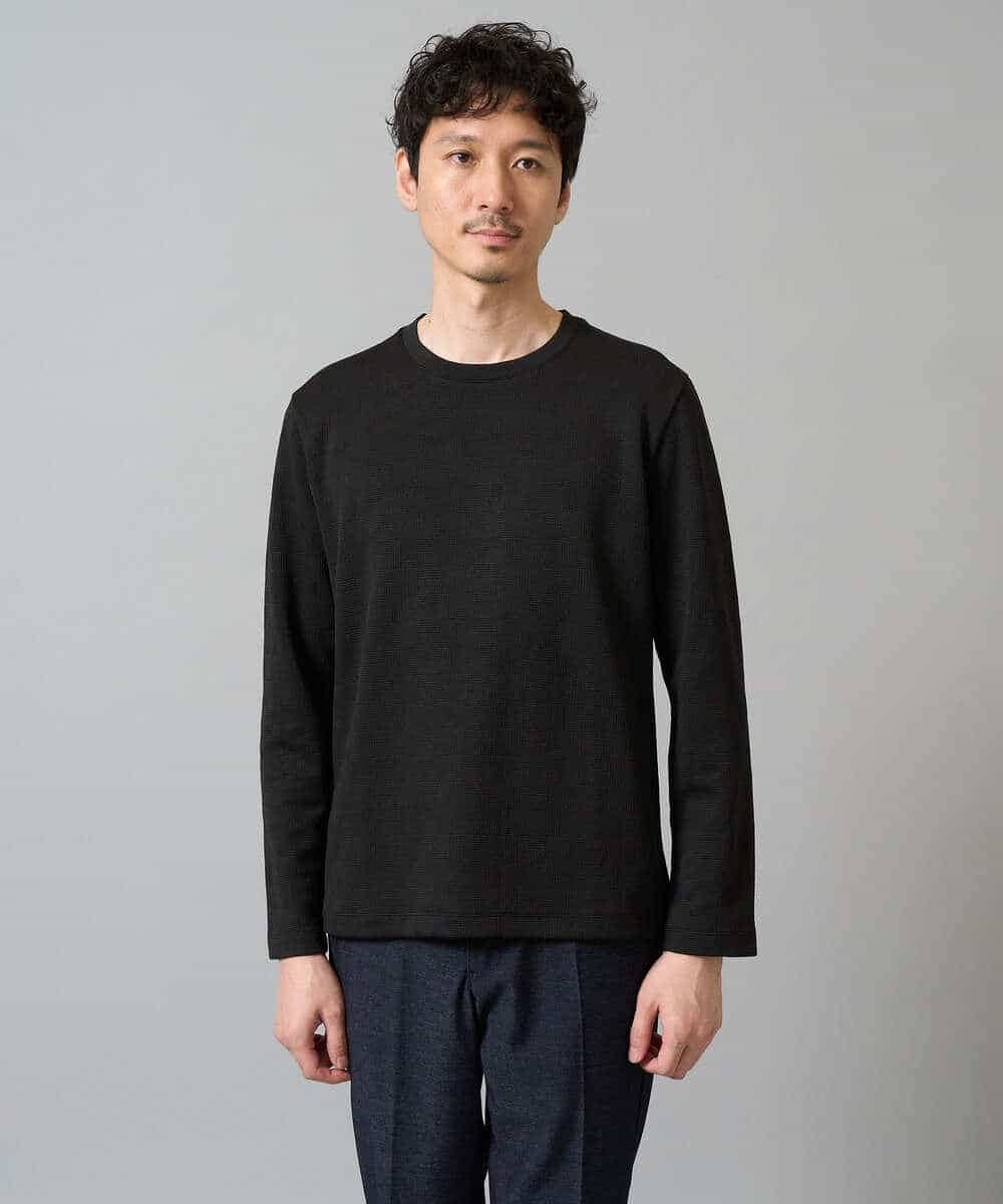KHKJA71044 a.v.v MEN(アー・ヴェ・ヴェ) 【イージーケア/洗濯機で洗える】幾何ジャカードクルーネックＴシャツ〈SMART SERIES〉 ブラック