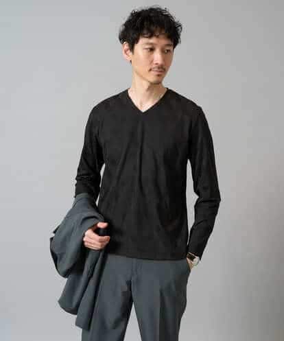 KHKJA72044 a.v.v MEN 【イージーケア/毛玉になりにくい】ダイヤジャカードＶネックスマートＴシャツ〈SMART SERIES a.v.v〉