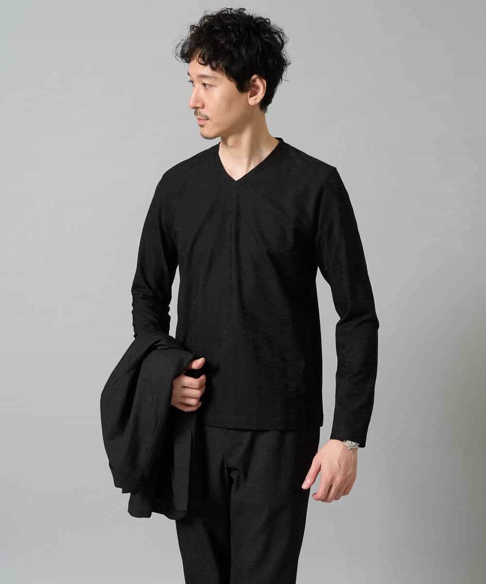 KHKJA73044 a.v.v MEN(アー・ヴェ・ヴェ) 【イージーケア/毛玉になりにくい】針抜きジャカードＶネックＴシャツ〈SMART SERIES〉【洗濯機で洗える】 ブラック