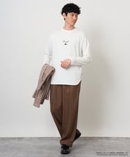 KHKJD19059 a.v.v MEN(アー・ヴェ・ヴェ) KANGOLスクエアプリントロングシルエットカットソー ホワイト