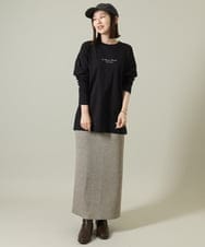 KHKJV29029 a.v.v MEN(アー・ヴェ・ヴェ) 【ユニセックス】ミニロゴセミワイドシルエットロングTシャツ ホワイト