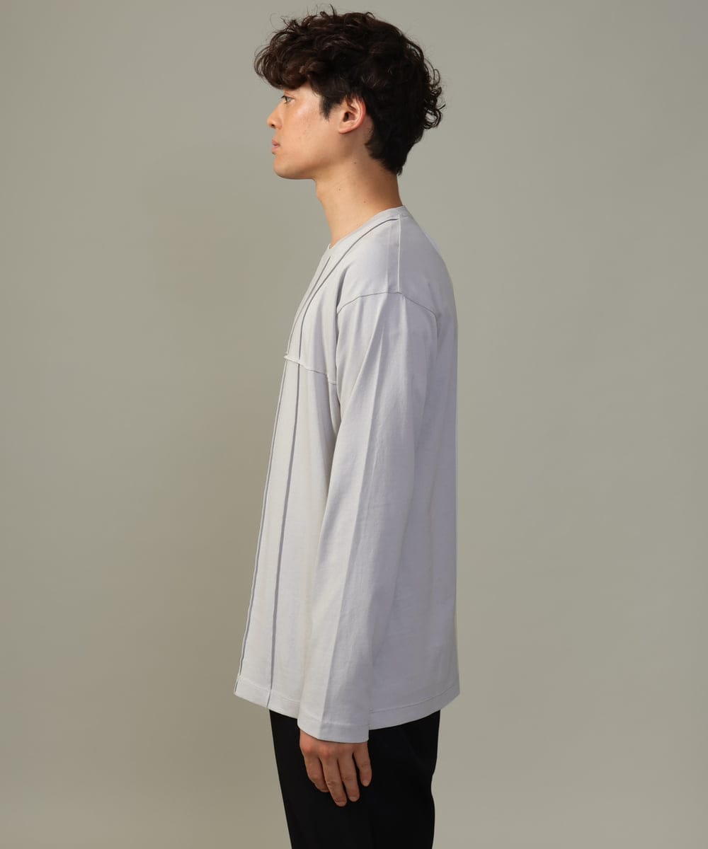 KHKJV53034 a.v.v MEN(アー・ヴェ・ヴェ) 【ジャケイン可】ピンタックセミワイドシルエット クルーネックTシャツ ライトグレー