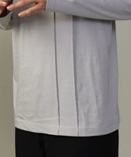KHKJV53034 a.v.v MEN(アー・ヴェ・ヴェ) 【ジャケイン可】ピンタックセミワイドシルエット クルーネックTシャツ ライトグレー