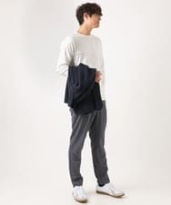 KHKJV53034 a.v.v MEN(アー・ヴェ・ヴェ) 【ジャケイン可】ピンタックセミワイドシルエット クルーネックTシャツ ライトグレー