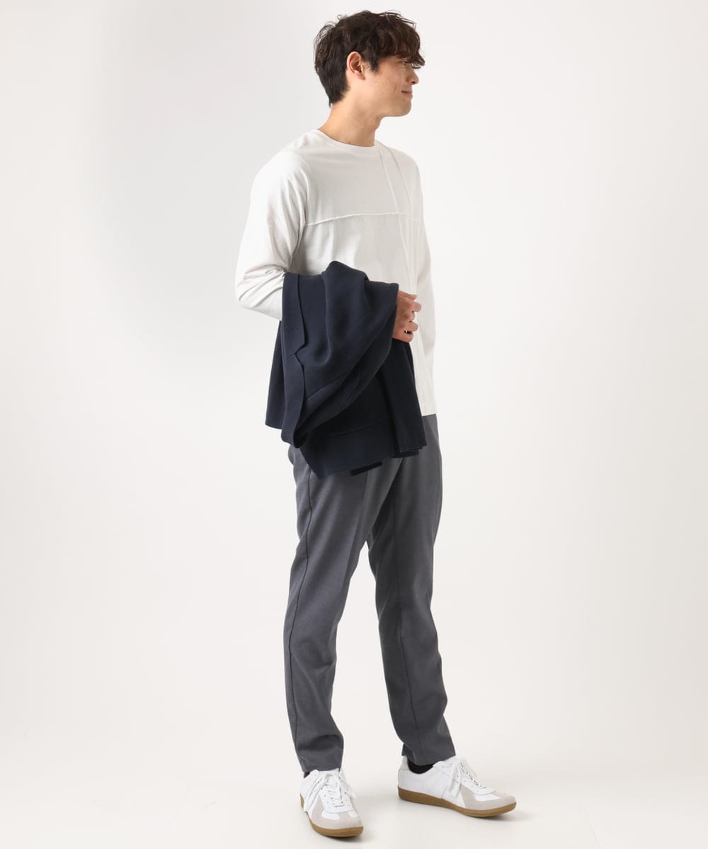 KHKJV53034 a.v.v MEN(アー・ヴェ・ヴェ) 【ジャケイン可】ピンタックセミワイドシルエット クルーネックTシャツ ライトグレー