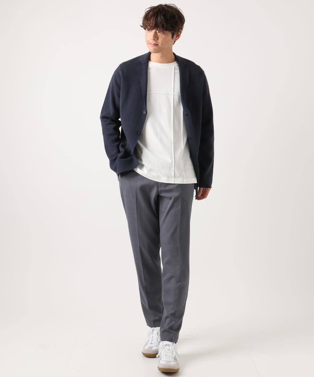 KHKJV53034 a.v.v MEN(アー・ヴェ・ヴェ) 【ジャケイン可】ピンタックセミワイドシルエット クルーネックTシャツ ライトグレー