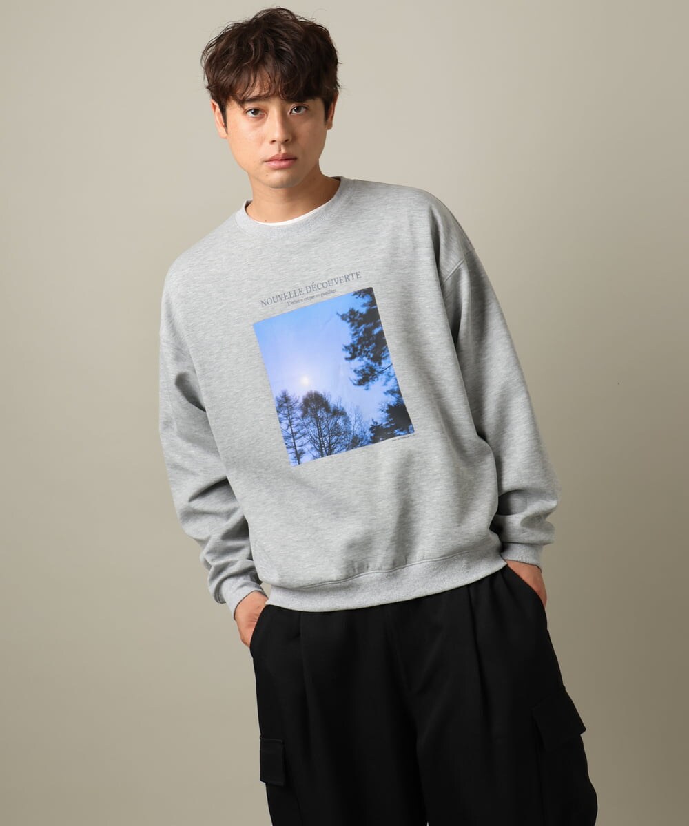 KHKLV30054 a.v.v MEN(アー・ヴェ・ヴェ) 【HIDEYUKI SUTO×a.v.vコラボ】フォトプリントワイドシルエットスウェット ブラック