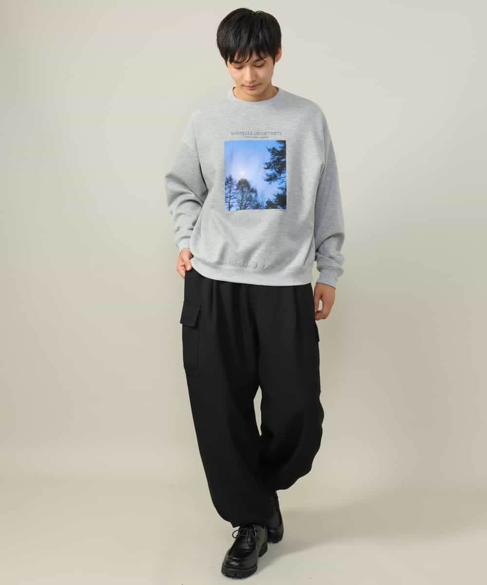 KHKLV30054 a.v.v MEN(アー・ヴェ・ヴェ) 【HIDEYUKI SUTO×a.v.vコラボ】フォトプリントワイドシルエットスウェット ブラック