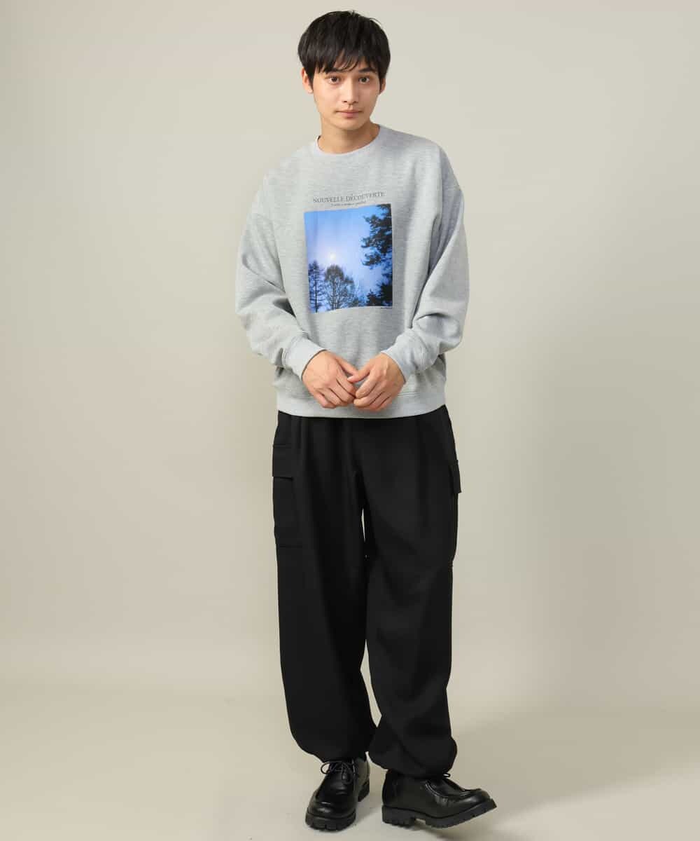 KHKLV30054 a.v.v MEN(アー・ヴェ・ヴェ) 【HIDEYUKI SUTO×a.v.vコラボ】フォトプリントワイドシルエットスウェット ブラック