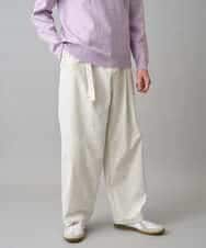 KHLED07069 a.v.v MEN(アー・ヴェ・ヴェ) 【イージーケア/洗濯機で洗える/毛玉になりにくい/ストレッチ】ベルト付きワイドテーパードチノパンツ アイボリー