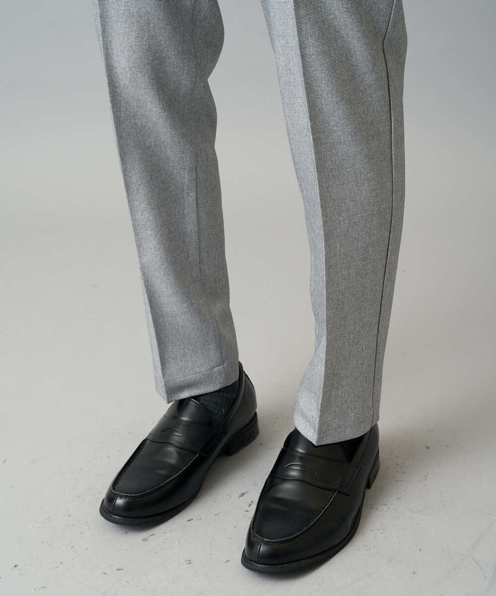 KHLED09069 a.v.v MEN(アー・ヴェ・ヴェ) 【イージーケア/洗濯機で洗える/ストレッチ】メランジスマートスラックス グレー