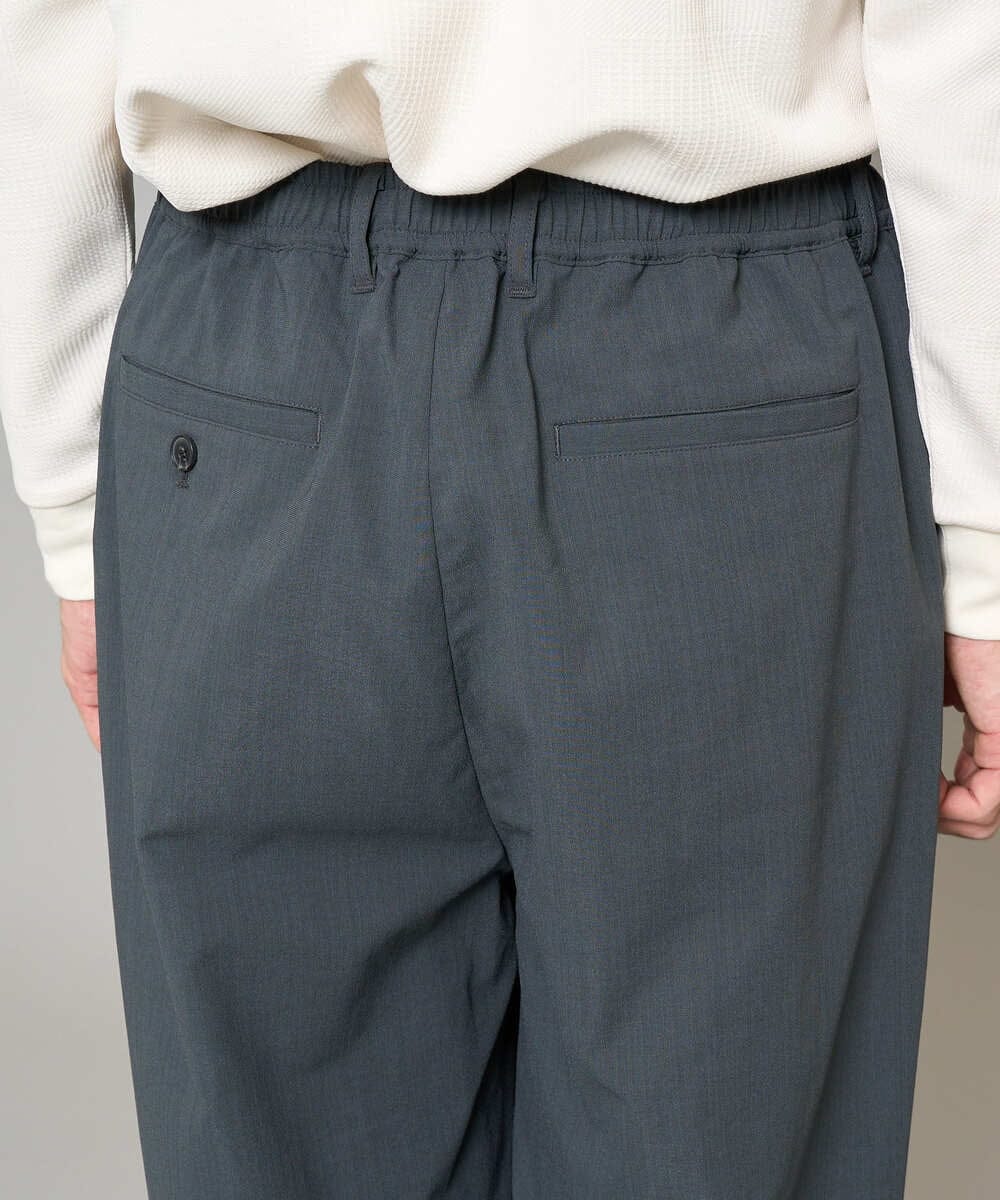 KHLFD17064 a.v.v MEN(アー・ヴェ・ヴェ) 【イージーケア/洗濯機で洗える/毛玉になりにくい/ストレッチ】春リライト ワイドシルエットイージーパンツ ダークグレー