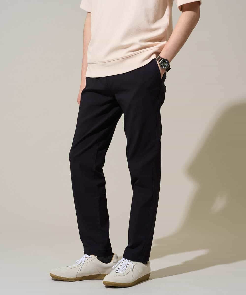 KHLGD15064 a.v.v MEN(アー・ヴェ・ヴェ) 【イージーケア/洗濯機で洗える/接触冷感/ストレッチ/シワになりにくい/毛玉になりにくい】ヘリンボーンストレッチ５ポケットパンツ ブラック