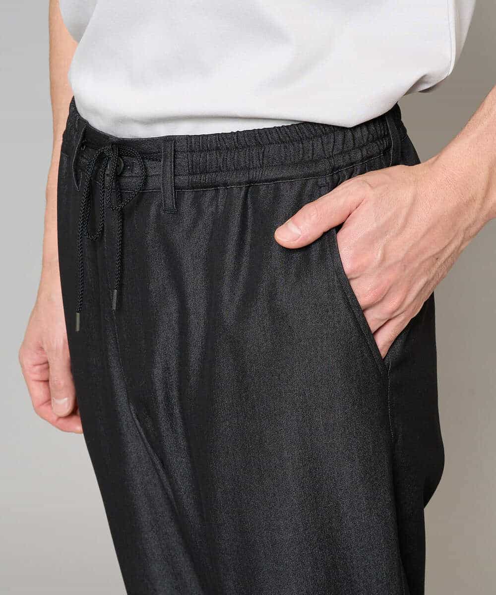 KHLGD22064 a.v.v MEN(アー・ヴェ・ヴェ) 【イージーケア/接触冷感】デニムライクストレッチセミルーズパンツ ダークグレー