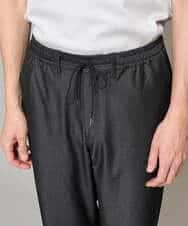 KHLGD26064 a.v.v MEN(アー・ヴェ・ヴェ) 【イージーケア/接触冷感】デニムライクストレッチアンクルセミルーズパンツ ダークグレー