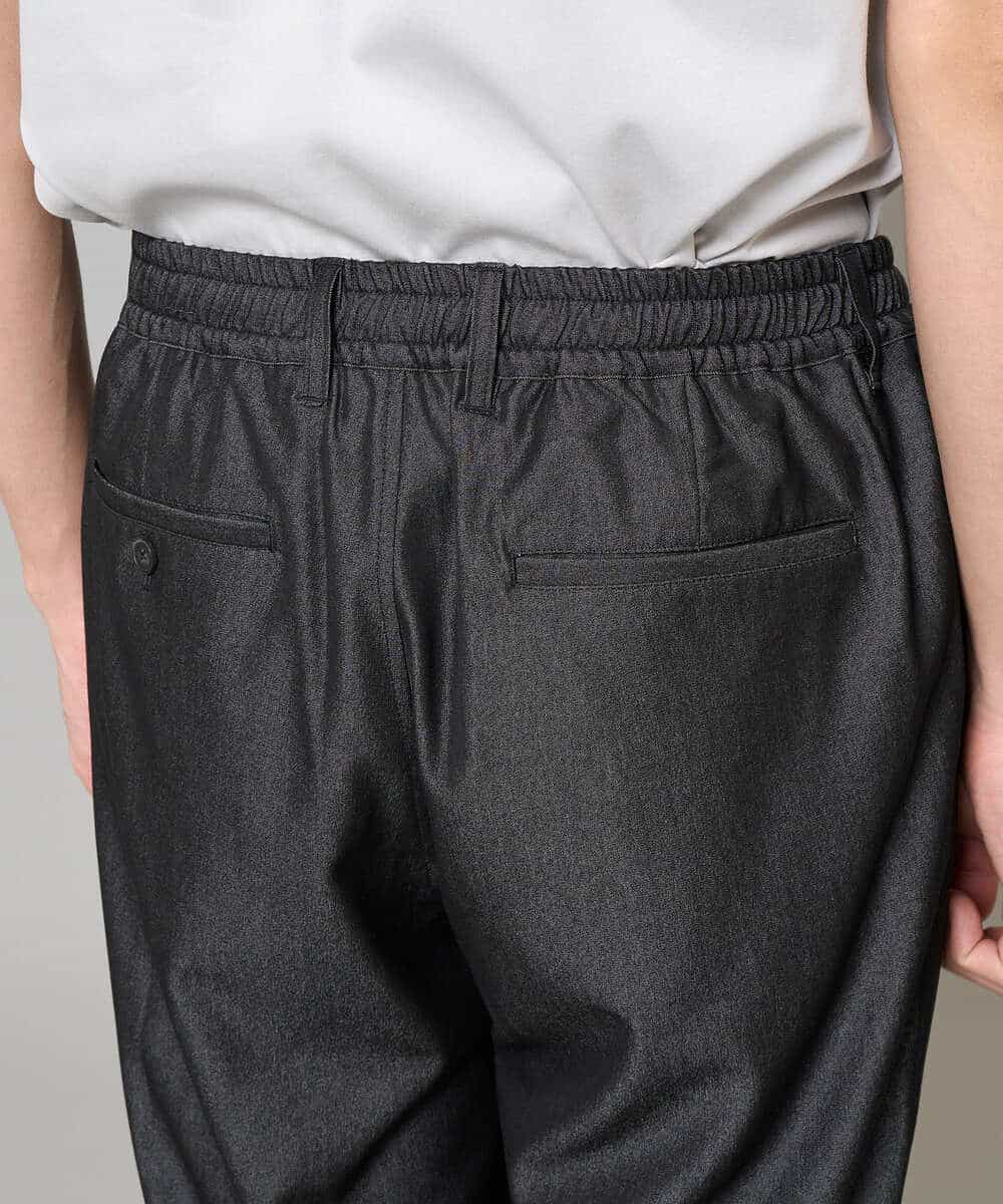 KHLGD26064 a.v.v MEN(アー・ヴェ・ヴェ) 【イージーケア/接触冷感】デニムライクストレッチアンクルセミルーズパンツ ダークグレー