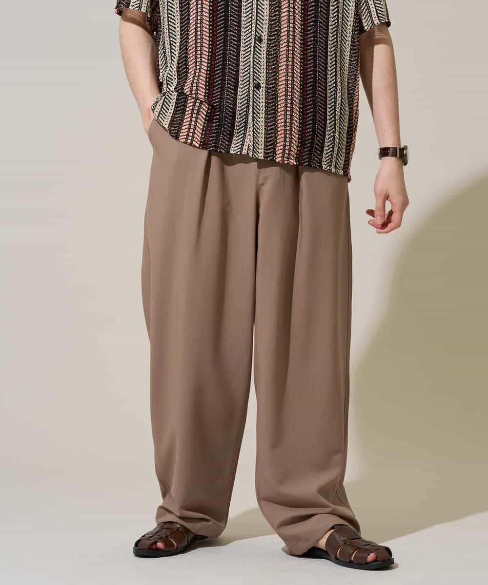 KHLGD38069 a.v.v MEN(アー・ヴェ・ヴェ) 【イージーケア/洗濯機で洗える/シワになりにくい/接触冷感/ストレッチ】オックスストレッチオーバーパンツ ベージュ