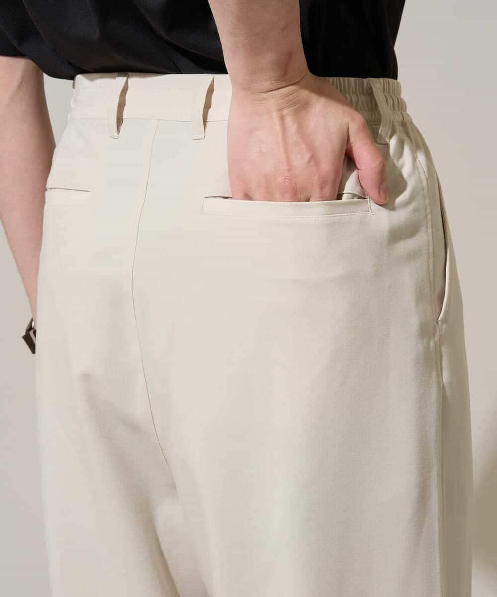 KHLGD38069 a.v.v MEN(アー・ヴェ・ヴェ) 【イージーケア/洗濯機で洗える/シワになりにくい/接触冷感/ストレッチ】オックスストレッチオーバーパンツ ブラック