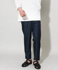 KHLGV26064 a.v.v MEN(アー・ヴェ・ヴェ) 【ON/OFF兼用】スマートシャンブレーセミルーズパンツ アンクル丈 ネイビー