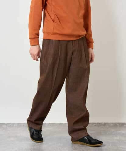 KHLJD10074 a.v.v MEN 【洗濯機で洗える】ワンタックデニムスラックス