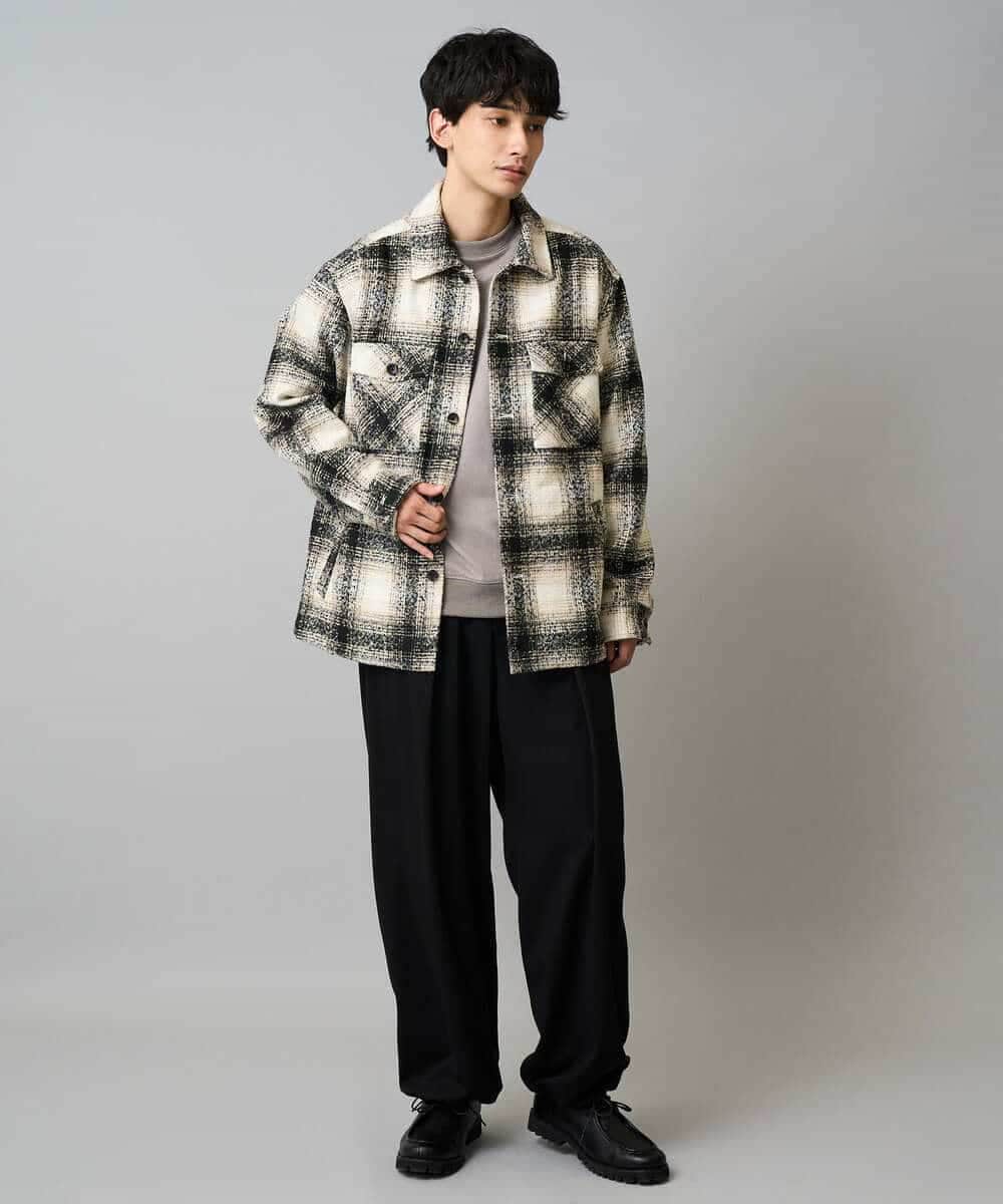 KHLLA31069 a.v.v MEN(アー・ヴェ・ヴェ) 【毛玉になりにくい/ストレッチ】ツイルストレッチ切替オーバーパンツ【洗濯機で洗える】 ブラック