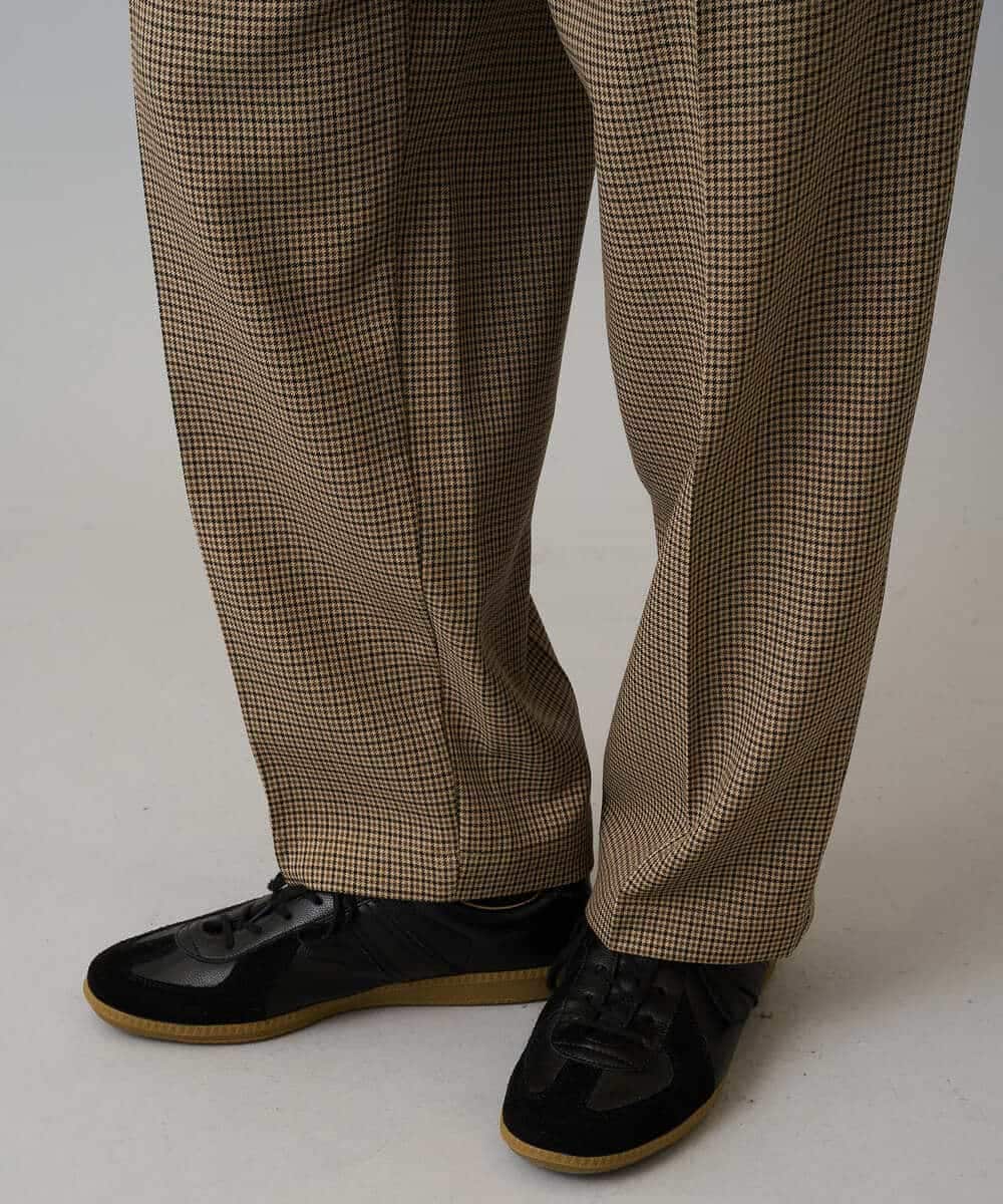 KHLLA36079 a.v.v MEN(アー・ヴェ・ヴェ) 【イージーケア/毛玉になりにくい】LANATECチェックワンタックワイドイージースラックス【洗濯機で洗える/ストレッチ】 グレー系チェック柄