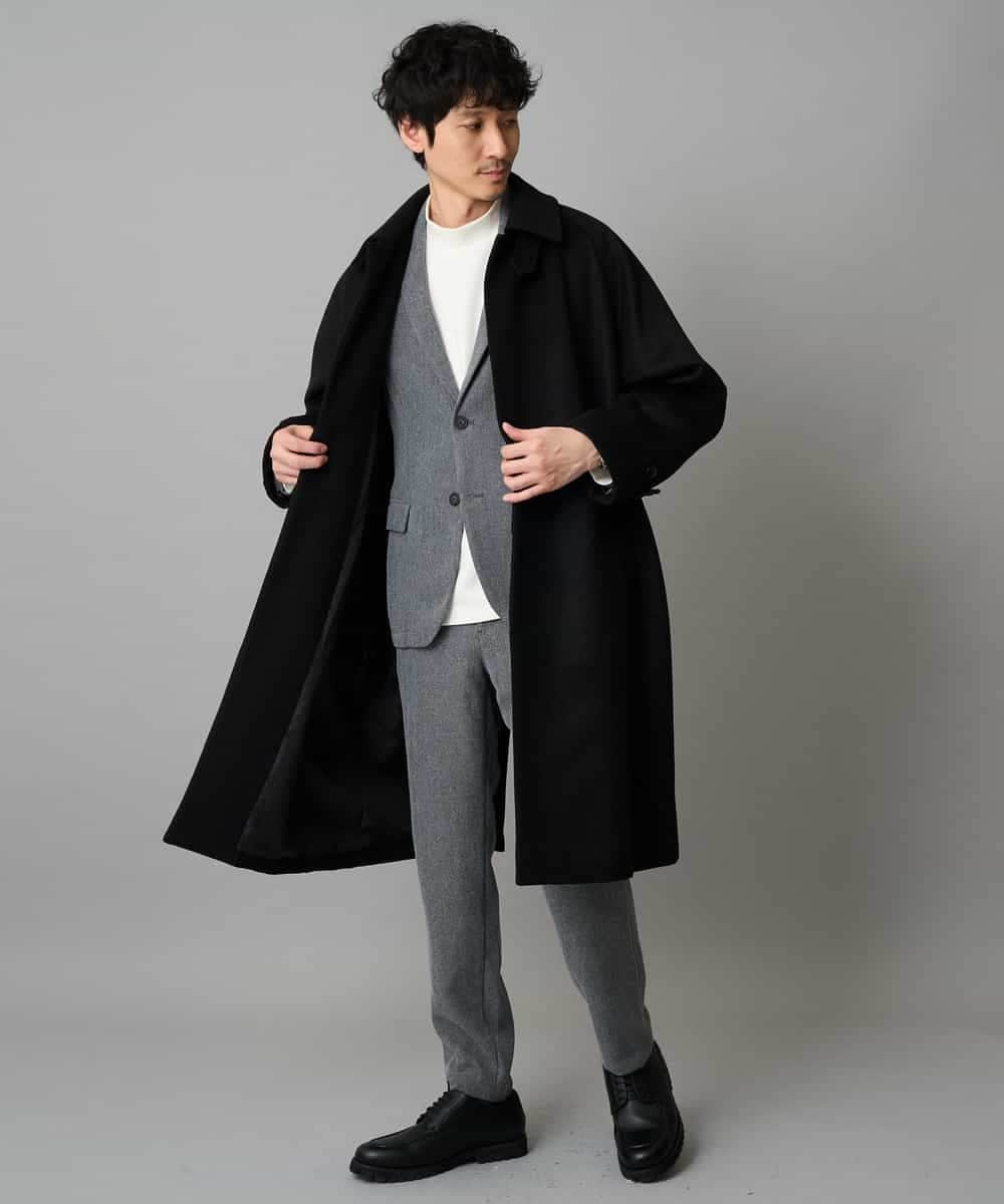 KHUAD07179 a.v.v MEN(アー・ヴェ・ヴェ) ワイドシルエットステンカラーコート ブラック