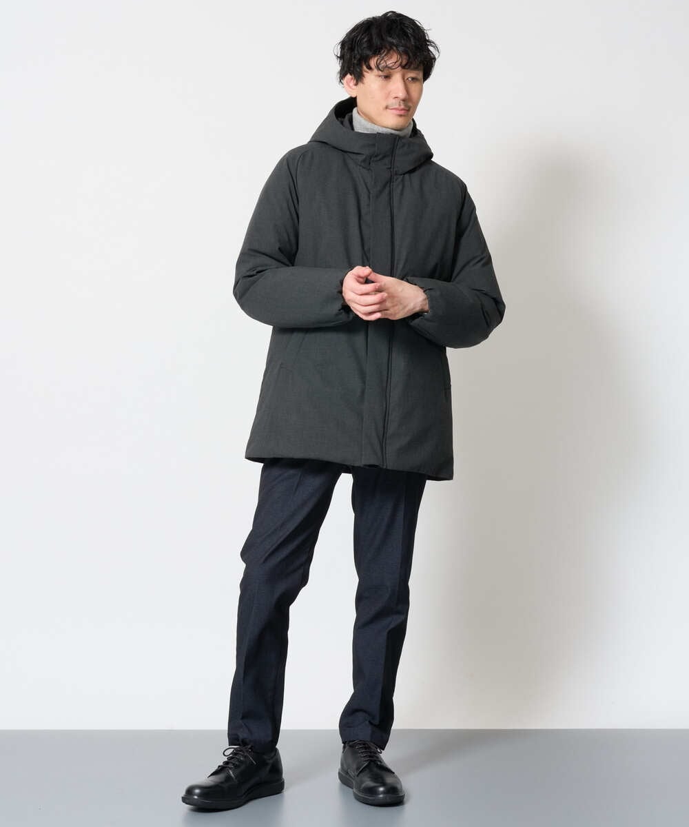 KHUAG02239 a.v.v MEN(アー・ヴェ・ヴェ) 【快適通勤ストレッチ / 軽量 / 撥水】ラミネートダウンコート ブラック