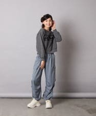 KJKAD02044 a.v.v KIDS(アー・ヴェ・ヴェ) [100-160]【裏起毛】レースロゴクロップドトレーナー グリーン