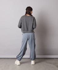 KJKAD02044 a.v.v KIDS(アー・ヴェ・ヴェ) [100-160]【裏起毛】レースロゴクロップドトレーナー グリーン