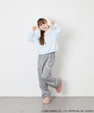 KJKAG15054 a.v.v KIDS(アー・ヴェ・ヴェ) [110-140][コラボ]シナモンロール耳付きパーカー ライトブルー