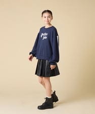 KJKKA34034 a.v.v KIDS(アー・ヴェ・ヴェ) [130-160]【袖デザイン/プリントロゴ＋パール調デザイン/通学にもオススメ】レーステープ裏毛トレーナー グレー