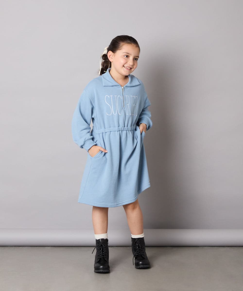 KJPAD01054 a.v.v KIDS(アー・ヴェ・ヴェ) [100-160]ハーフジップロゴトレーナーワンピース ライトブルー