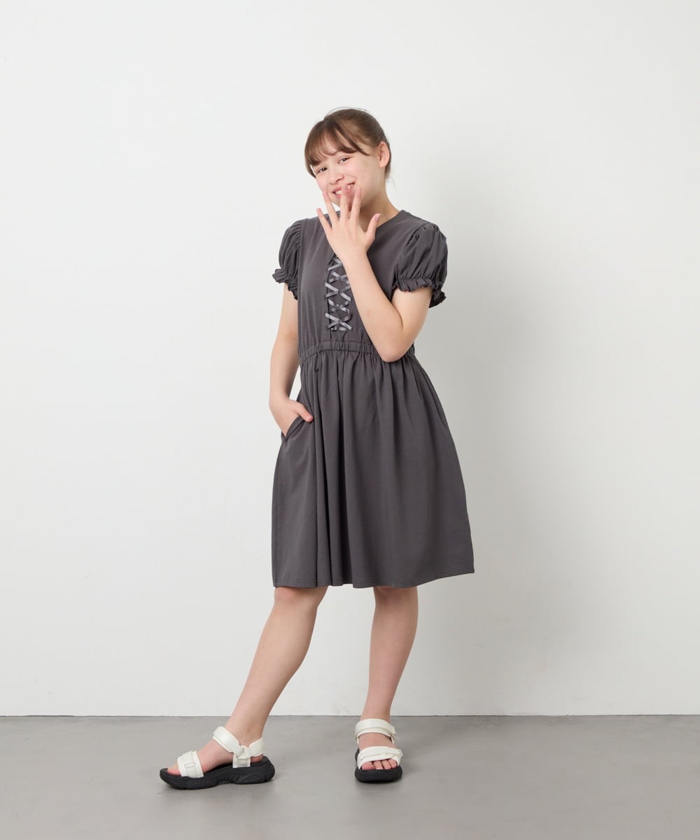 KJPGD01034 a.v.v KIDS(アー・ヴェ・ヴェ) [120-160]レースアップフレアワンピース ダークグレー