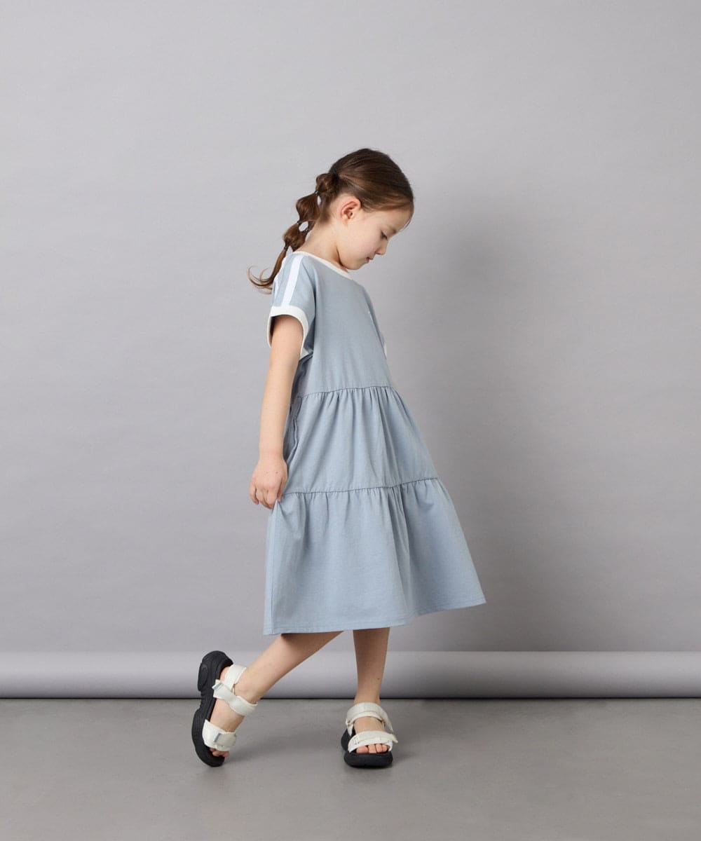 KJPGD02039 a.v.v KIDS(アー・ヴェ・ヴェ) [120-160]【接触冷感/毛玉になりにくい】配色ティアードワンピース ライトブルー