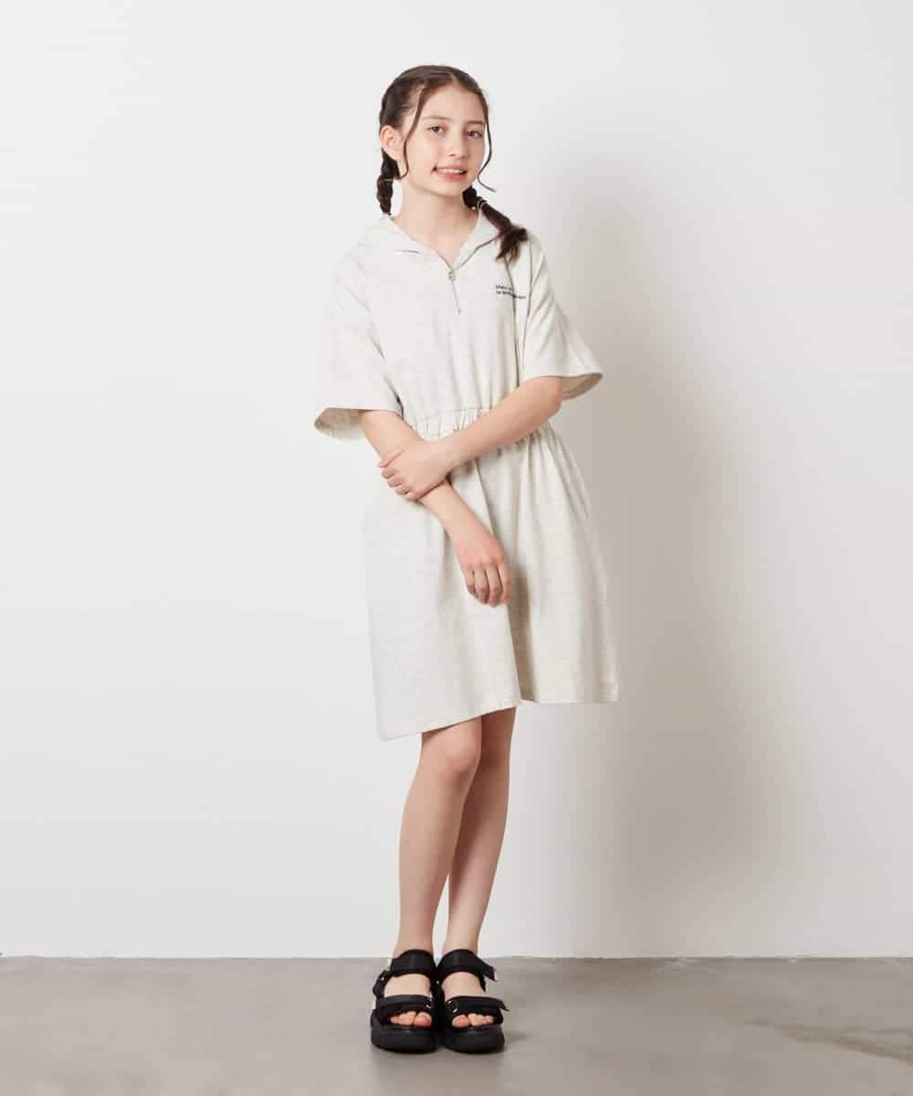 KJPHW20039 a.v.v KIDS(アー・ヴェ・ヴェ) [140-150]【接触冷感】ハーフジップフーディワンピース ライトグレー
