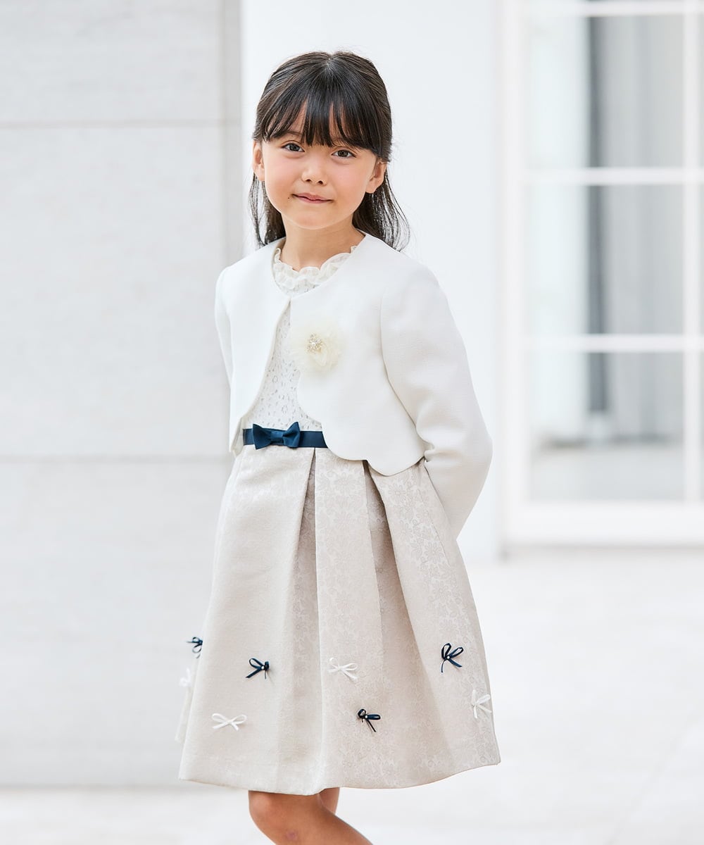 KQJCD01089 a.v.v KIDS(アー・ヴェ・ヴェ) [110-130]【セレモニー/オケージョン/結婚式】スカラップツイードセレモニーボレロ ホワイト