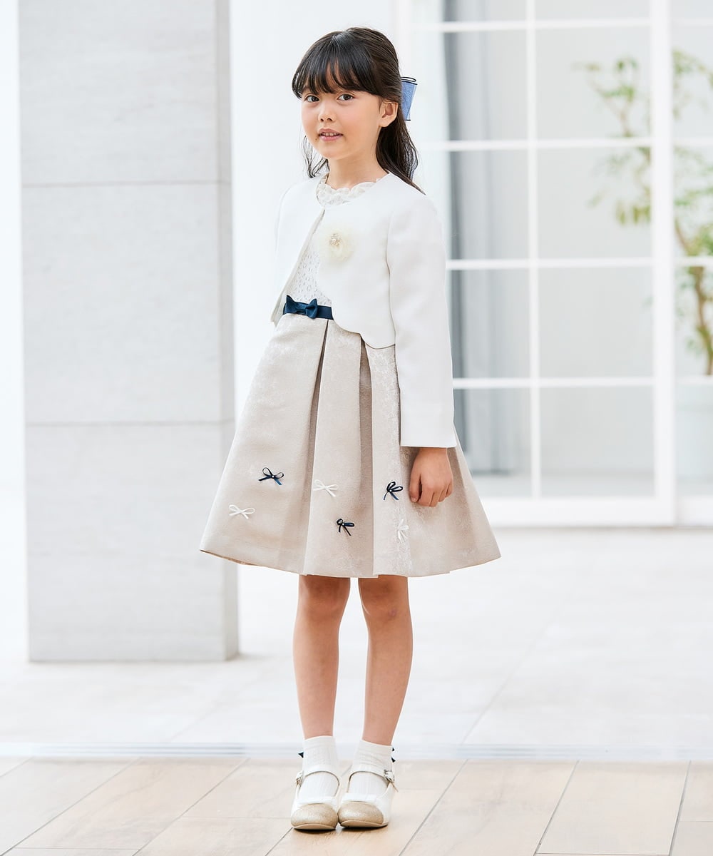 KQJCD01089 a.v.v KIDS(アー・ヴェ・ヴェ) [110-130]【セレモニー/オケージョン/結婚式】スカラップツイードセレモニーボレロ ホワイト