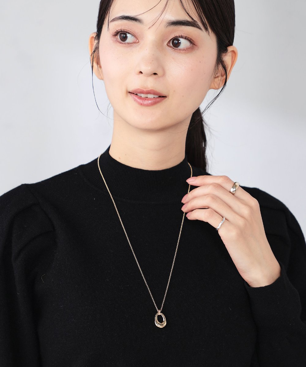 KS2BD17021 a.v.v(アー・ヴェ・ヴェ) ニュアンスワントップネックレス シルバー