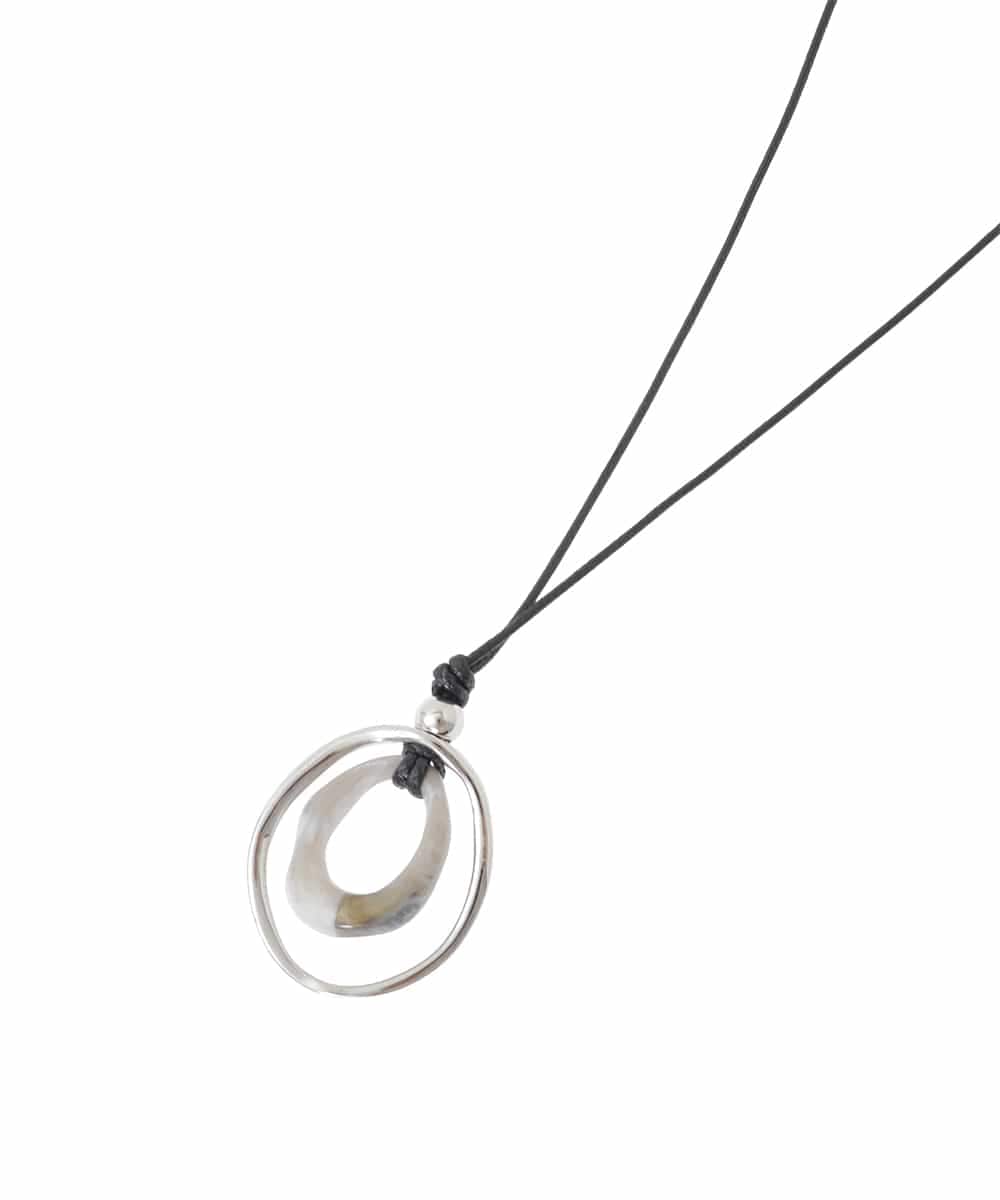 KS2GD22021 a.v.v(アー・ヴェ・ヴェ) オーバルモチーフネックレス ゴールド