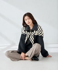 KS3AD01029 a.v.v(アー・ヴェ・ヴェ) 三角ニットストール アイボリー