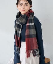 KS3AD04029 a.v.v(アー・ヴェ・ヴェ) チェック柄シアバターストール レッド