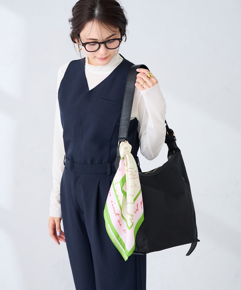 KS3GD01034 a.v.v(アー・ヴェ・ヴェ) シルクスカーフ アイボリー