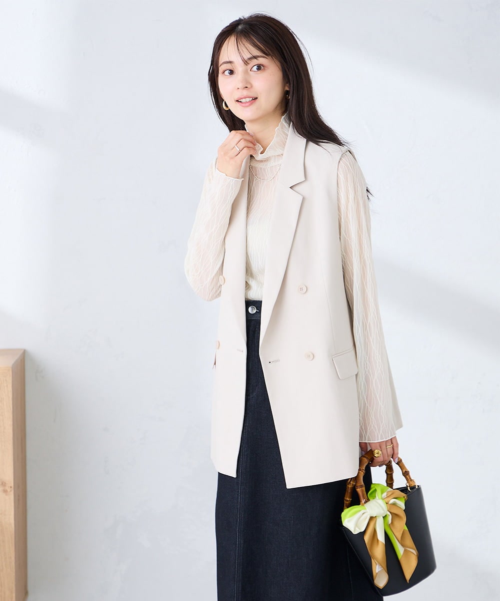 KS3GD01034 a.v.v(アー・ヴェ・ヴェ) シルクスカーフ アイボリー