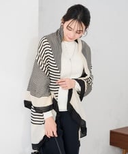 KS3GD02029 a.v.v(アー・ヴェ・ヴェ) 大判ストール ブラック