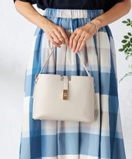 KS5AD04059 a.v.v(アー・ヴェ・ヴェ) ビットハンドバッグ グレージュ