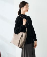 KS5AD12059 a.v.v(アー・ヴェ・ヴェ) ナイロンショルダー ブラック