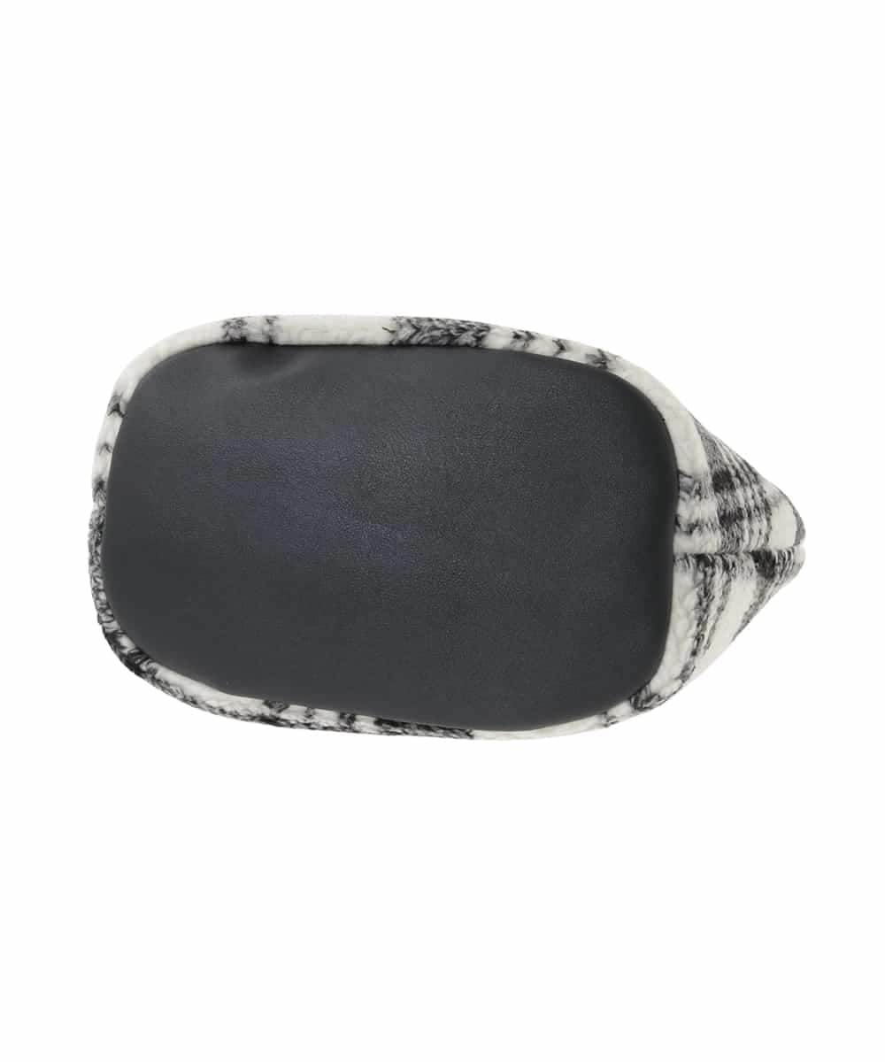 KS5AD16049 a.v.v(アー・ヴェ・ヴェ) ボアトート ブラック