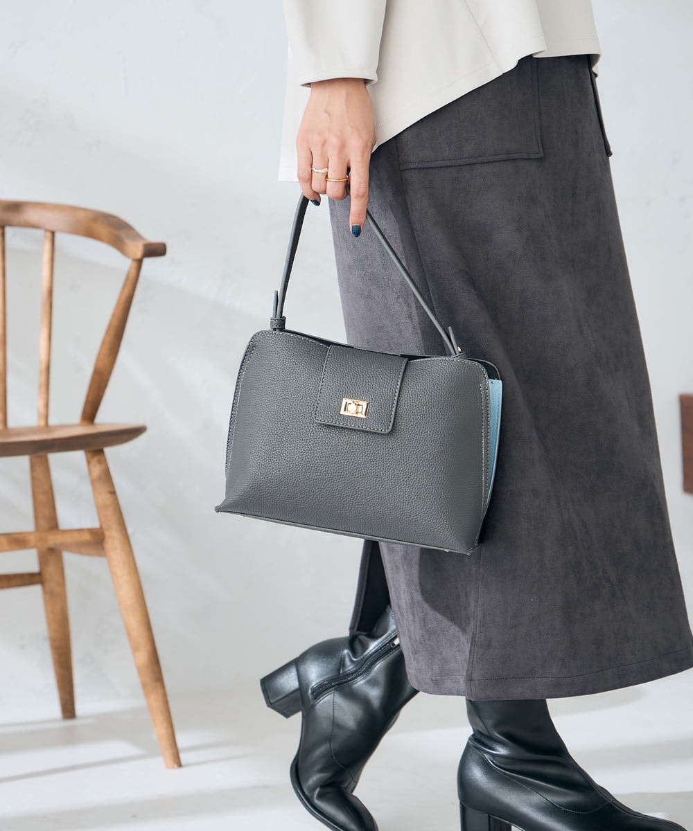 KS5AD20059 a.v.v(アー・ヴェ・ヴェ) バイカラービットバッグ ダークグレー