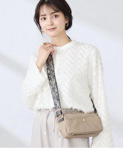 KS5GD01046 a.v.v メニ—ポケットショルダーバッグ